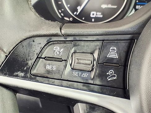 Used 2018 Alfa Romeo Stelvio Ti Sport image 18