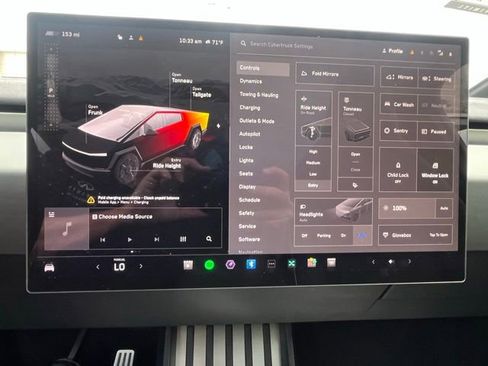 Used 2024 Tesla Cybertruck Cyberbeast AWD/4WD image 22