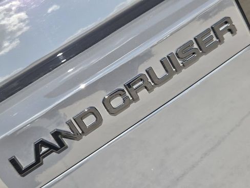 Certified 2026 Toyota Land Cruiser w/ Premium Package AWD/4WD image 9