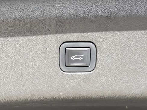 Used 2023 Buick Enclave Essence w/ Trailering Package, 5000 lbs. FWD image 14