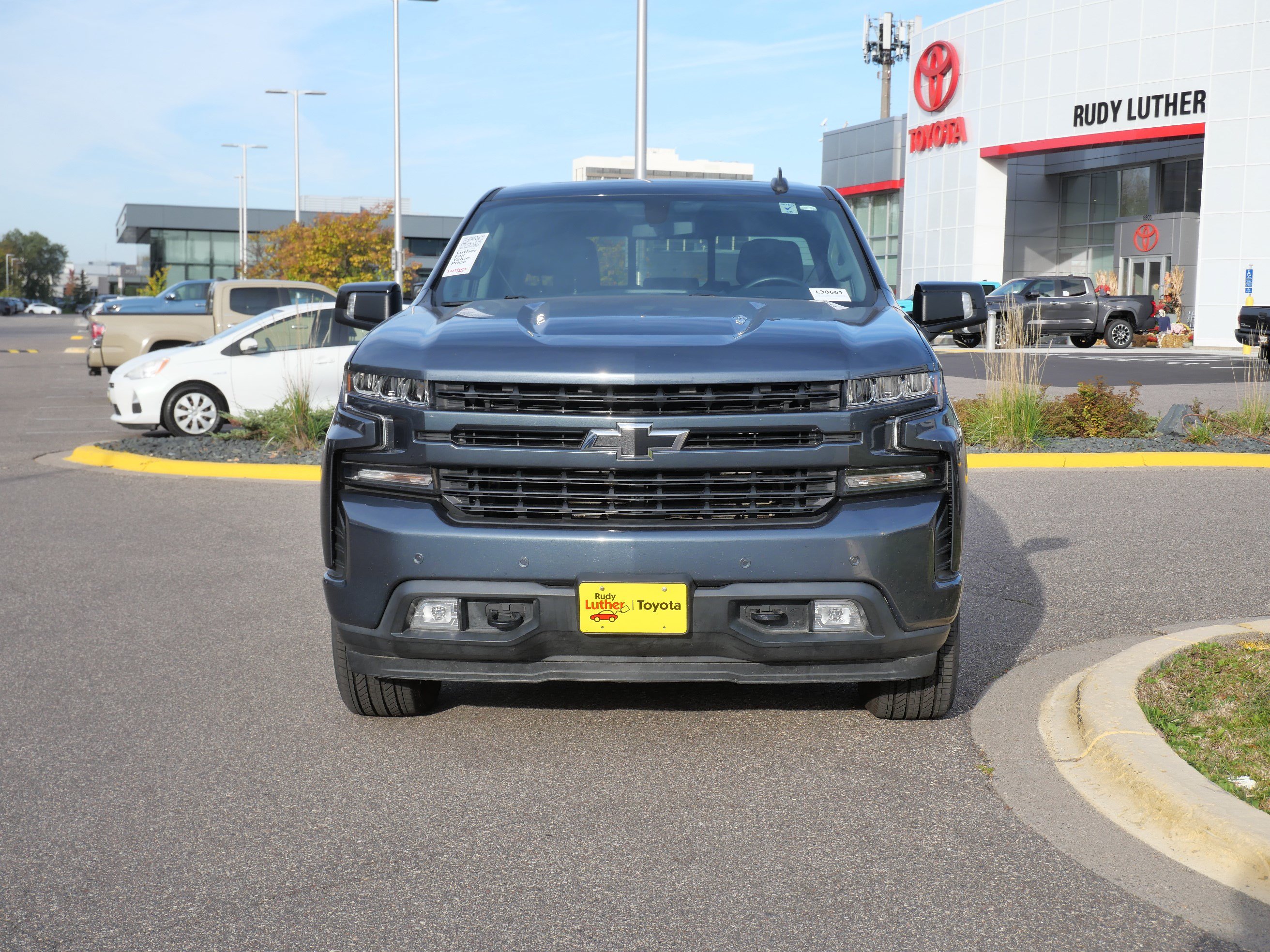 Used 2021 Chevrolet Silverado 1500 RST w/ All Star Edition Plus AWD/4WD image 2