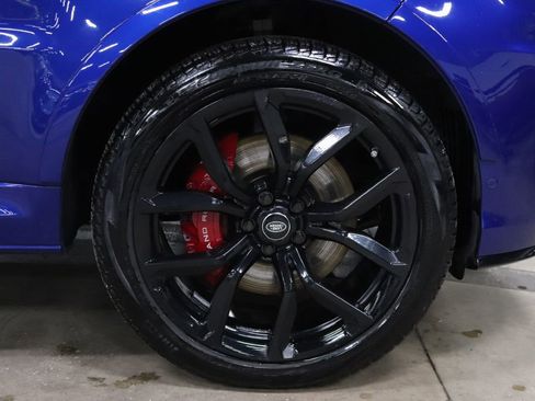 Used 2020 Land Rover Range Rover Sport SVR image 41