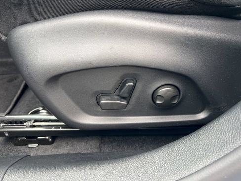 New 2026 Jeep Compass Limited AWD/4WD image 9