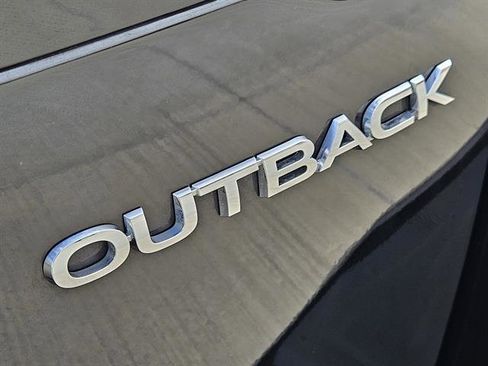 Certified 2025 Subaru Outback Premium image 8