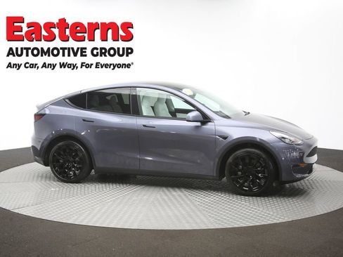 Used 2020 Tesla Model Y Long Range AWD/4WD image 40