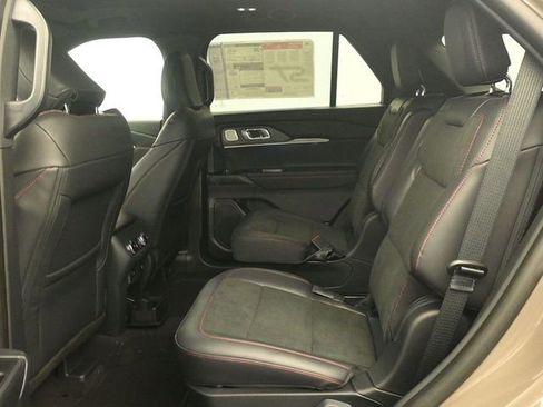 New 2026 Ford Explorer ST w/ Sun And Sound Package image 10