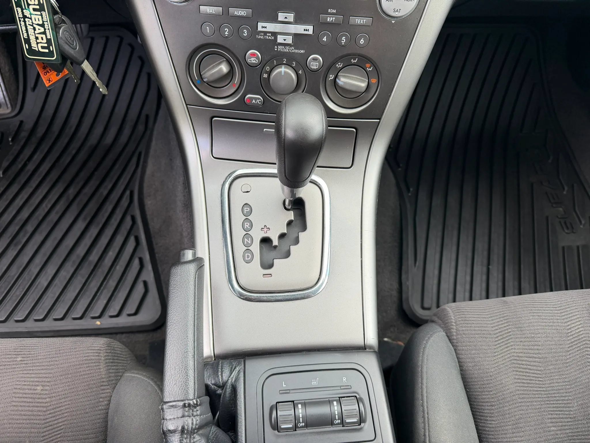Used 2008 Subaru Outback 2.5i L.L. Bean AWD/4WD image 23