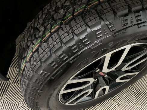 Certified 2022 GMC Sierra 1500 AT4 w/ Driver Alert Package I image 53