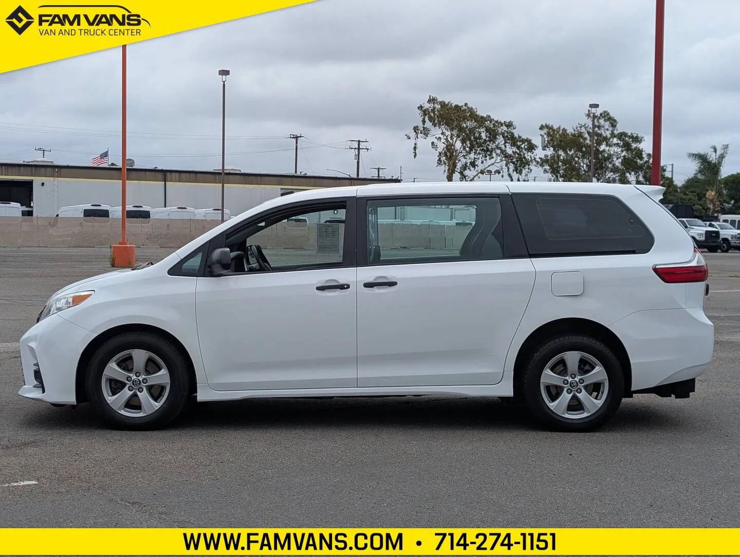 Used 2018 Toyota Sienna L FWD image 5