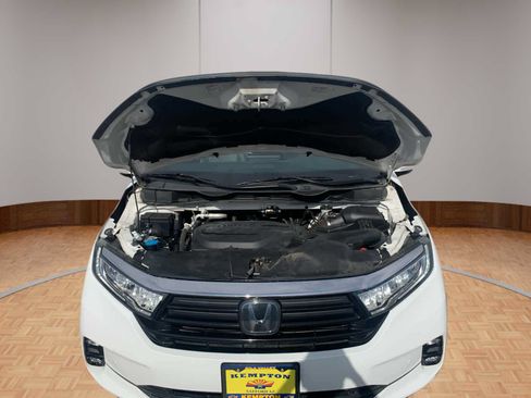 Used 2022 Honda Odyssey Elite image 18