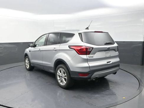 Used 2019 Ford Escape SE AWD/4WD image 6