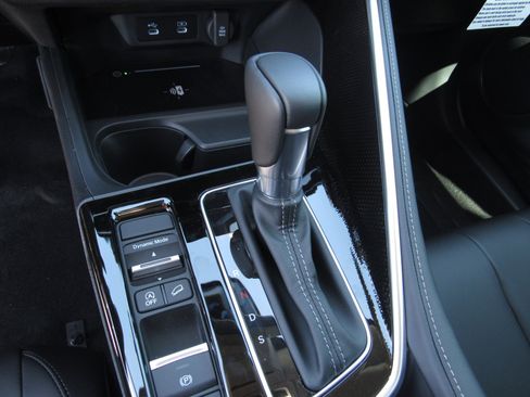 Certified 2025 Acura ADX FWD image 23