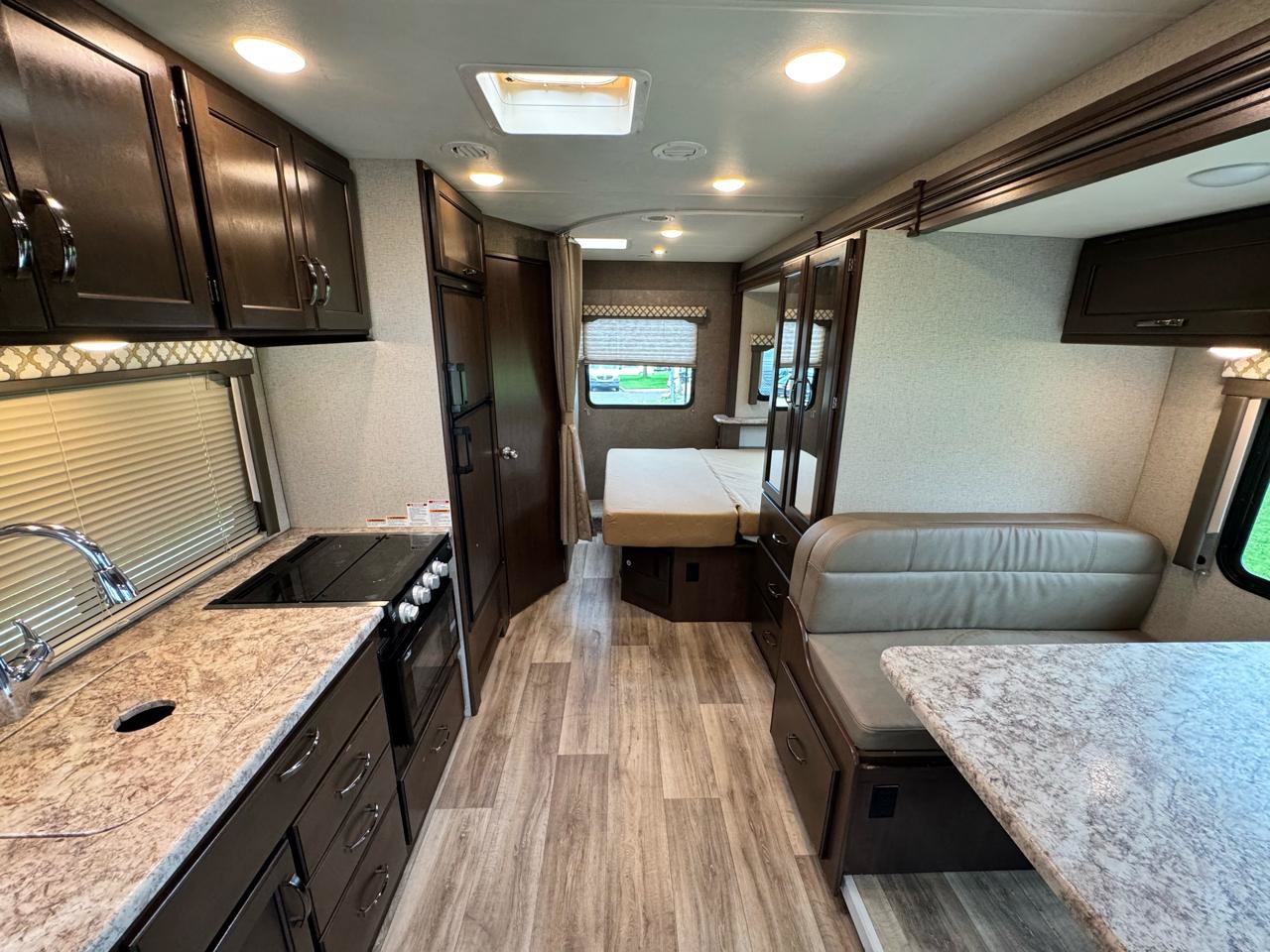 Used 2019 Mercedes-Benz Sprinter 170 image 51