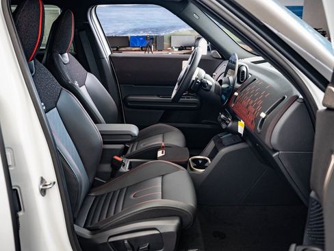 Certified 2026 MINI Cooper Countryman S image 22