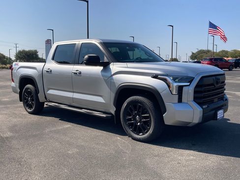New 2026 Toyota Tundra SR5 RWD image 3