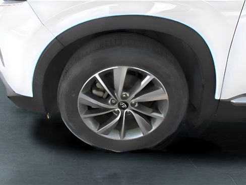 Used 2020 Hyundai Santa Fe SEL w/ Convenience Package FWD image 8
