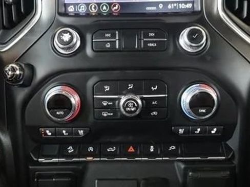 Used 2019 GMC Sierra 1500 AT4 w/ AT4 Preferred Package AWD/4WD image 26