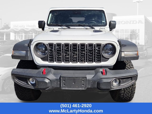 Used 2025 Jeep Wrangler Unlimited Rubicon AWD/4WD image 8