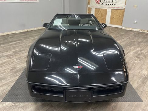 Used 1987 Chevrolet Corvette Convertible image 11