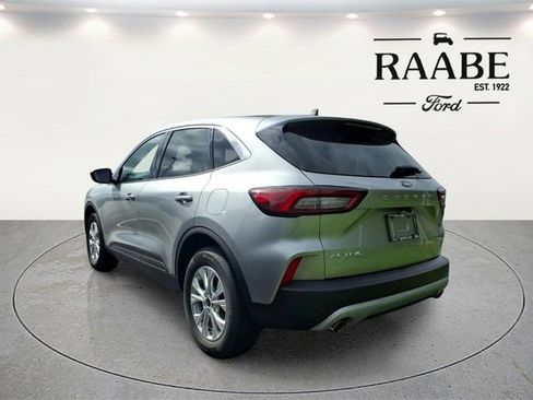 Used 2023 Ford Escape Active AWD/4WD image 16