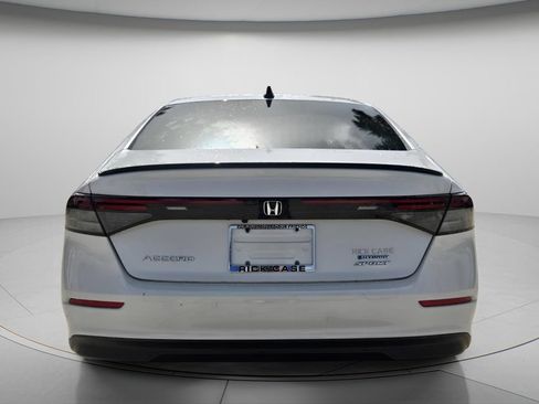 Used 2024 Honda Accord Sport image 6