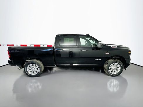 New 2026 RAM 3500 Big Horn AWD/4WD image 8