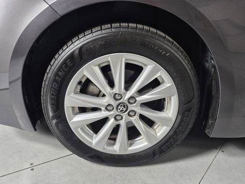 Certified 2024 Toyota Corolla SE FWD image 10