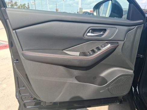 New 2026 Nissan Rogue SV AWD/4WD image 23