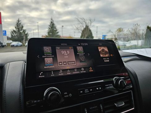 Certified 2024 Nissan Armada SV image 21