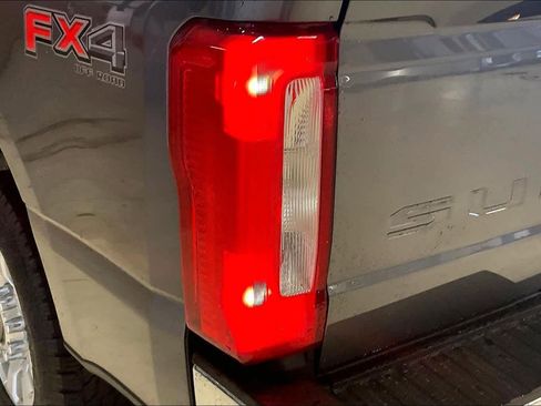 Used 2024 Ford F250 XLT AWD/4WD image 24