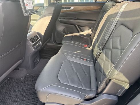 New 2026 Volkswagen Atlas SE AWD/4WD image 26