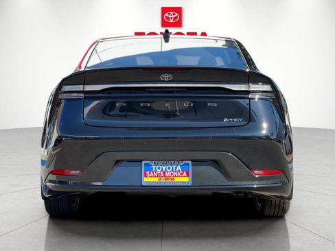 New 2026 Toyota Prius Plug-In Hybrid image 4