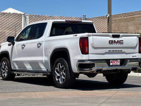 Certified 2023 GMC Sierra 1500 SLT w/ SLT Premium Package AWD/4WD image 6