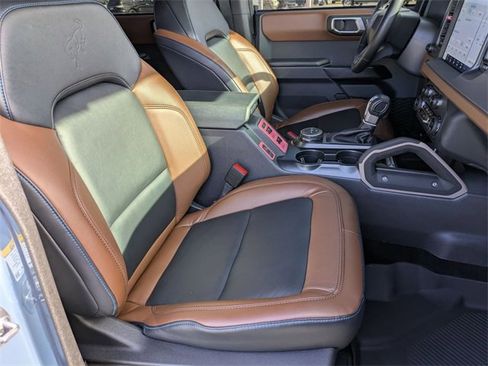 Used 2024 Ford Bronco Outer Banks image 41