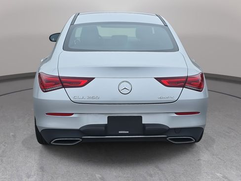 Used 2023 Mercedes-Benz CLA 250 4MATIC w/ Premium Package image 6