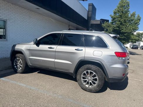 Used 2015 Jeep Grand Cherokee Limited w/ Luxury Group II AWD/4WD image 11