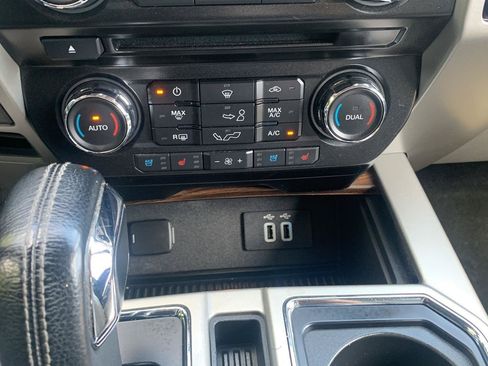 Used 2016 Ford F150 Lariat AWD/4WD image 26