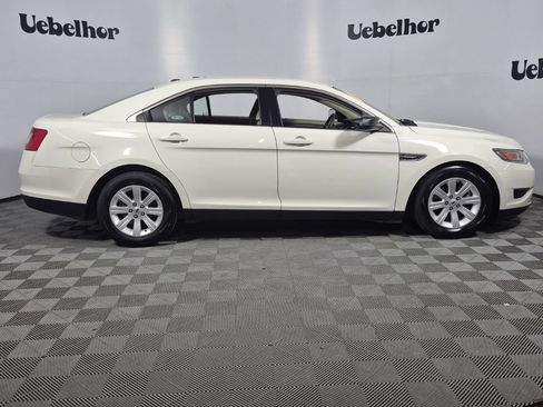 Used 2011 Ford Taurus SE FWD image 22