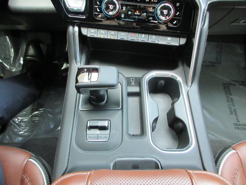 Used 2024 GMC Sierra 1500 Denali Ultimate AWD/4WD image 51