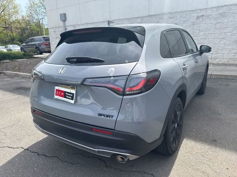 Used 2024 Honda HR-V Sport image 12