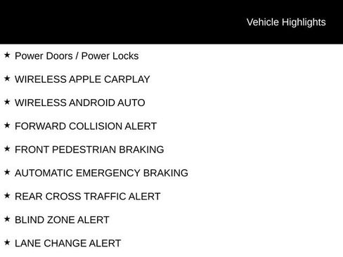 Used 2023 Chevrolet Traverse LT image 3
