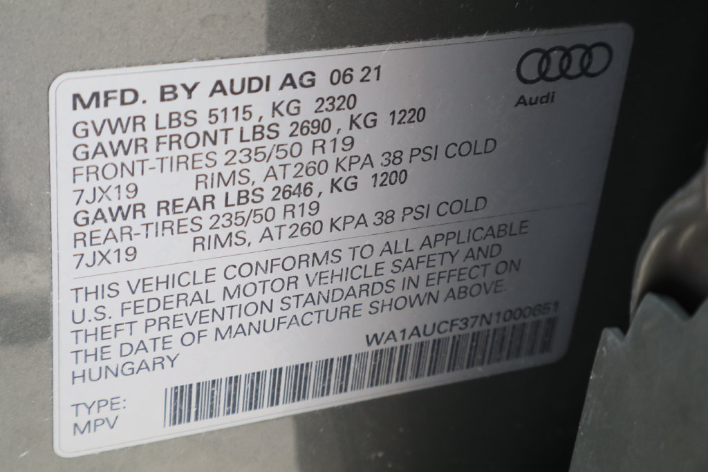Used 2022 Audi Q3 2.0T Premium AWD/4WD image 34