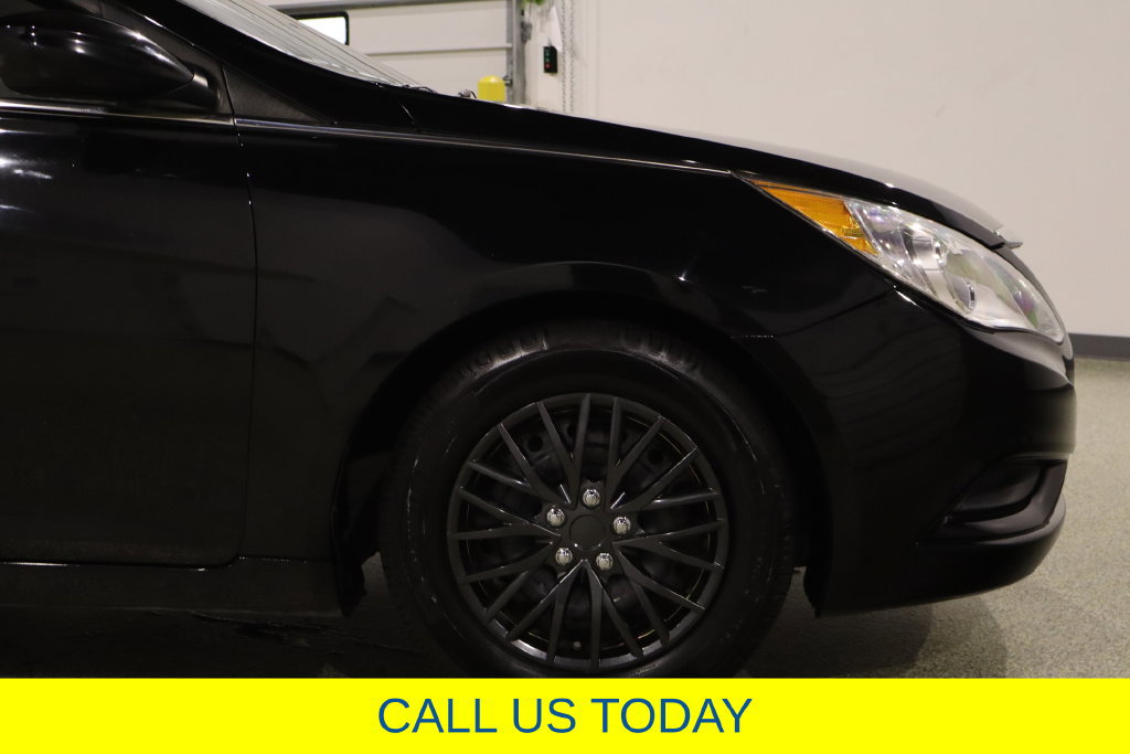 Used 2013 Hyundai Sonata GLS FWD image 12