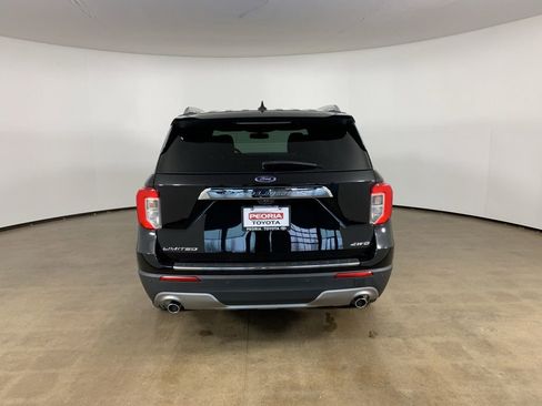 Used 2023 Ford Explorer Limited w/ Equipment Group 301A image 10