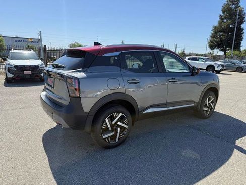 New 2026 Nissan Kicks SV w/ Interior Electronics Package FWD image 6