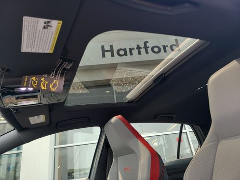 New 2025 Volkswagen GTI Autobahn image 27