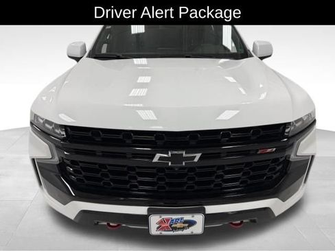 Certified 2023 Chevrolet Tahoe Z71 w/ Luxury Package AWD/4WD image 7