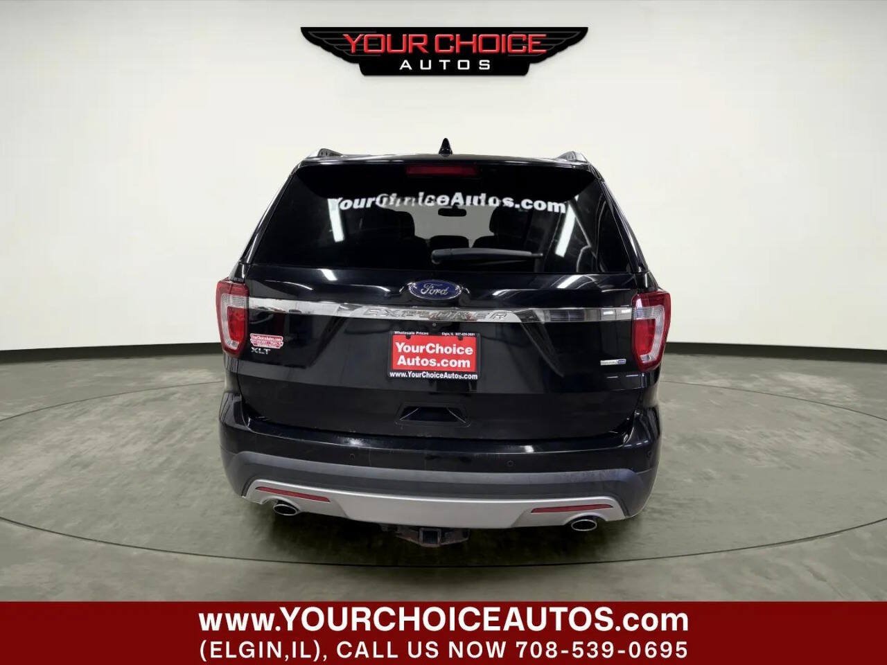 Used 2016 Ford Explorer XLT w/ Equipment Group 202A AWD/4WD image 4