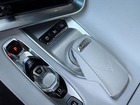 Used 2023 Chevrolet Corvette Stingray Premium Cpe w/ Z51 Performance Package image 33