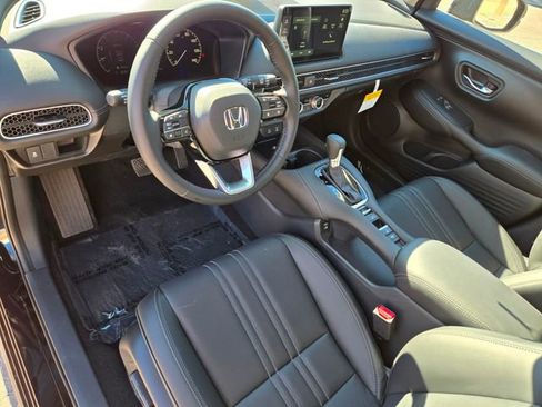 New 2026 Honda HR-V EX-L image 9